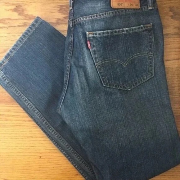 Levi's 505 Regular Fit Jeans Medium Wash Men Size W36 L32 - Picture 4 of 8